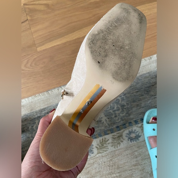 Sam Edelman Fawn Ankle Booties in Warm Oat (Size 7.5) - Picture 8 of 9